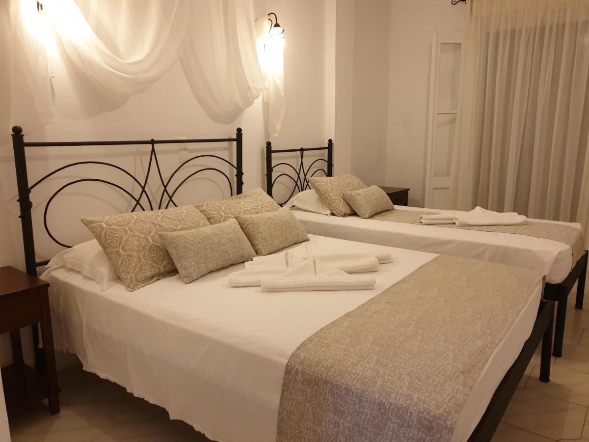 Sifnos Hotel Benaki Platis Gialos  Eksteriør billede