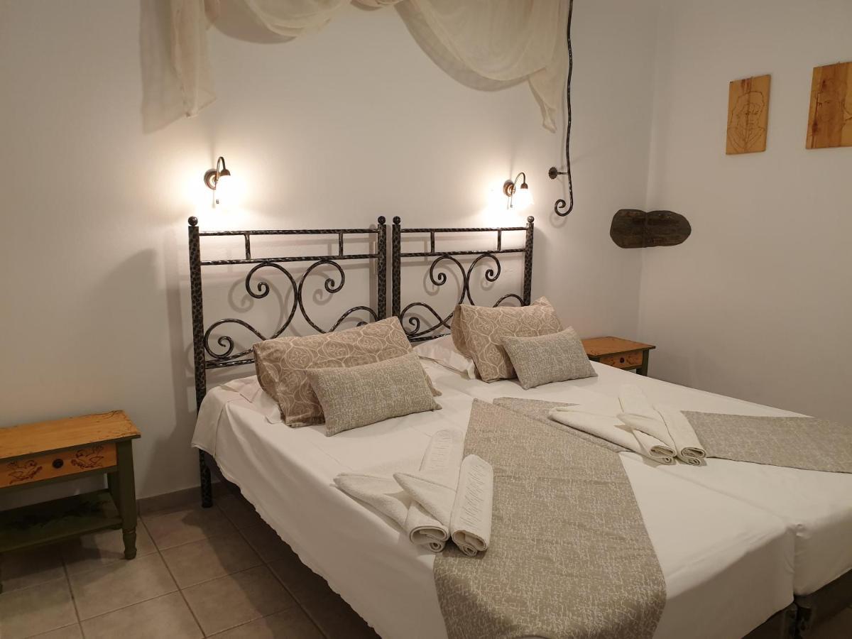 Sifnos Hotel Benaki Platis Gialos  Eksteriør billede