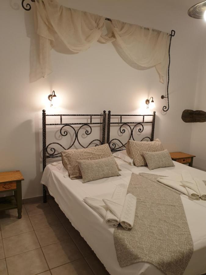 Sifnos Hotel Benaki Platis Gialos  Eksteriør billede