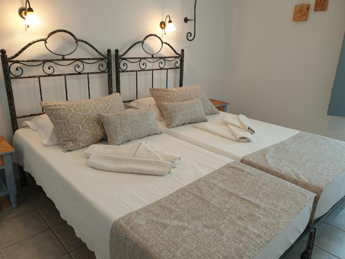 Sifnos Hotel Benaki Platis Gialos  Eksteriør billede