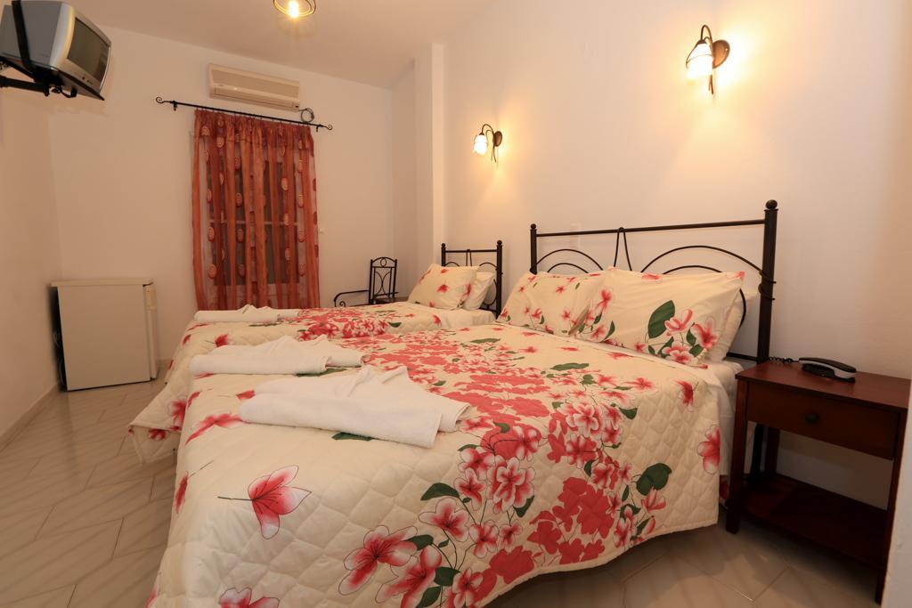 Sifnos Hotel Benaki Platis Gialos  Eksteriør billede