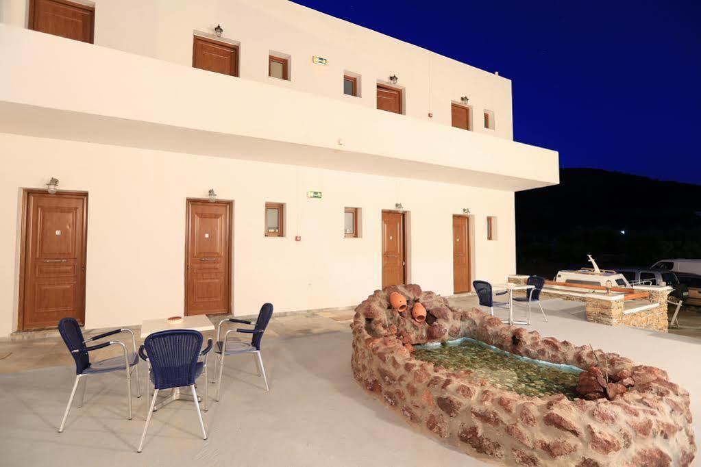 Sifnos Hotel Benaki Platis Gialos  Eksteriør billede