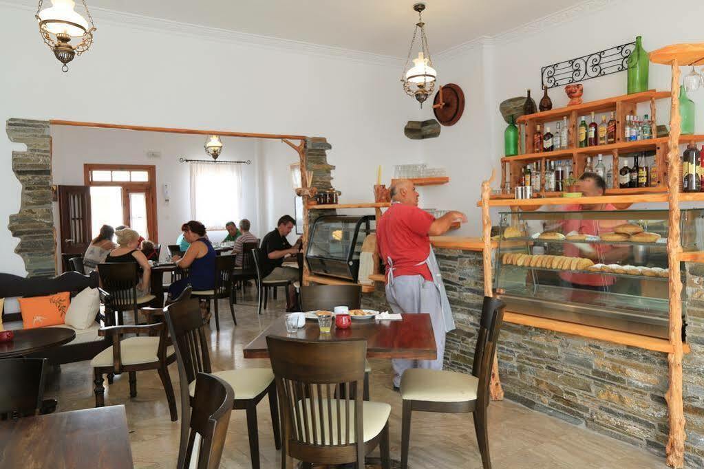Sifnos Hotel Benaki Platis Gialos  Eksteriør billede